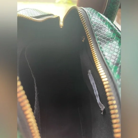 🌸3/$25 JustFab “I’m The Boss” Dome Satchel - Picture 5 of 9